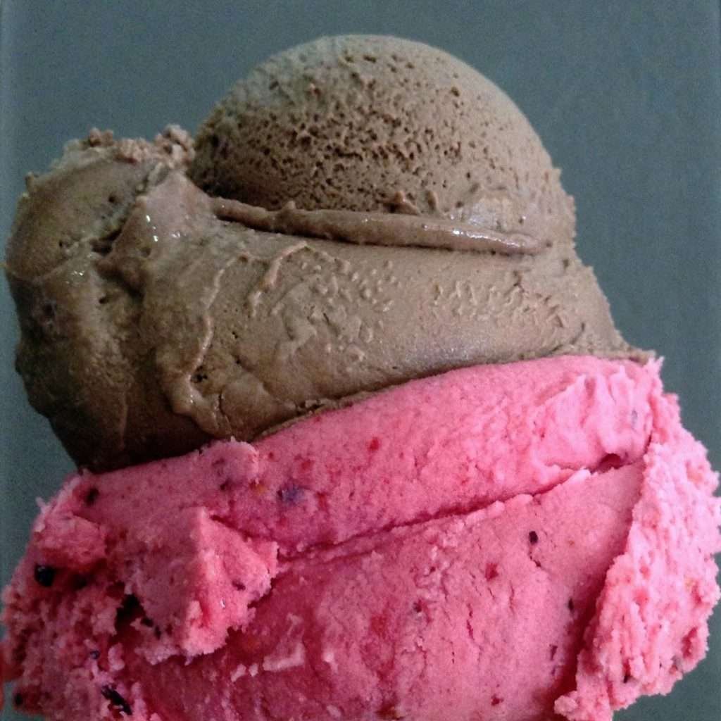 bolas de helado italiano de Holy Cow